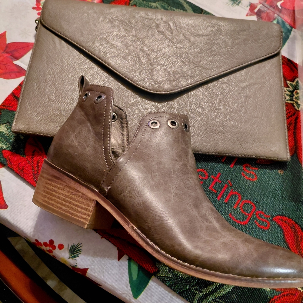 Women's Taupe Cutout Ankle Boots with Eyelet Detail